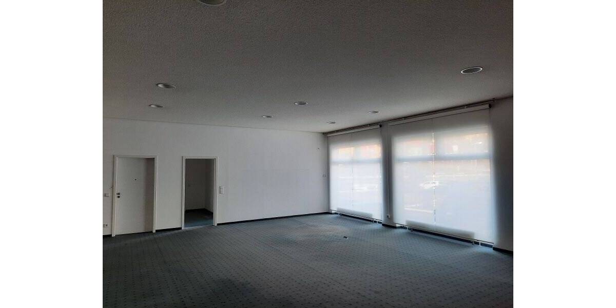 Gewerbeobjekt Werdau - 2.355&euro; | Angebot:25692007