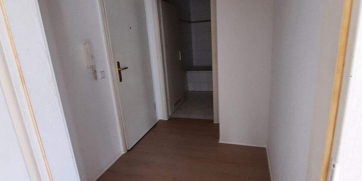 Etagenwohnung Gera Debschwitz - 3 Zimmer, 58 m&sup2;, 360&euro; | Angebot:25428806