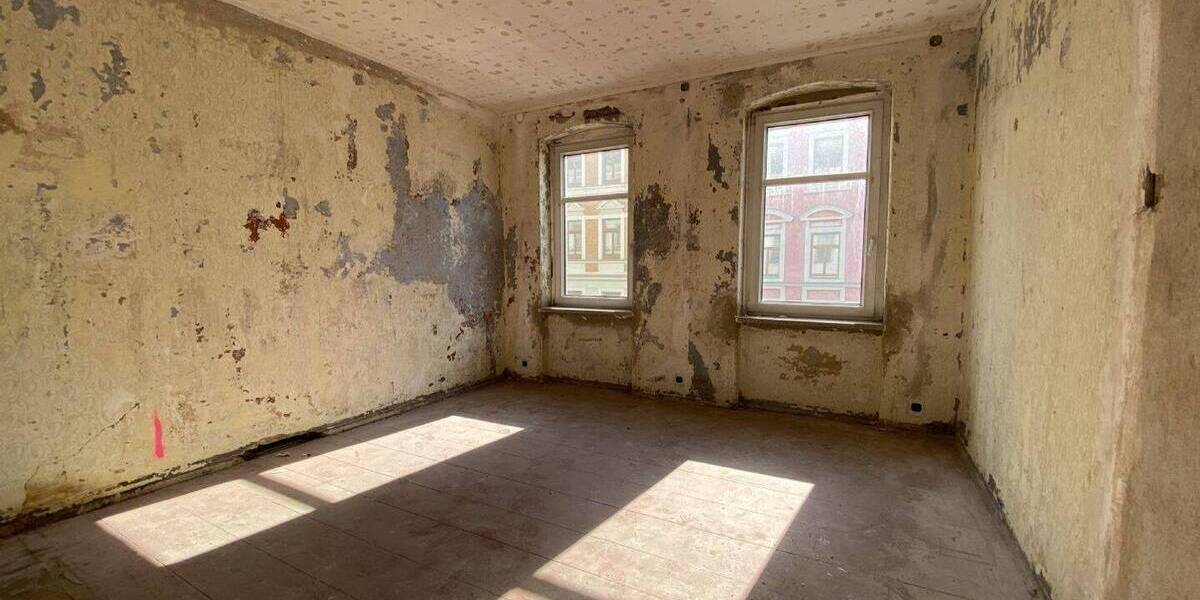 Sanierungsbedürftiges Mehrfamilienhaus mit 2-3 Wohneinheiten 1 zimmer