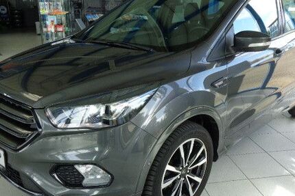 Ford Kuga 45.840 km 23.900 € Triptis 07819