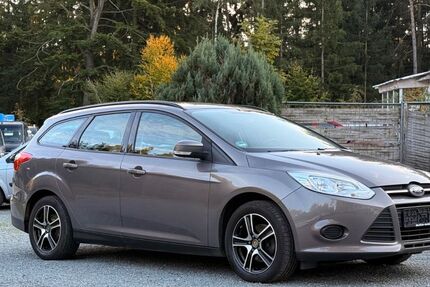 Ford Focus 164.781 km 4.500 € St. Gangloff 07629