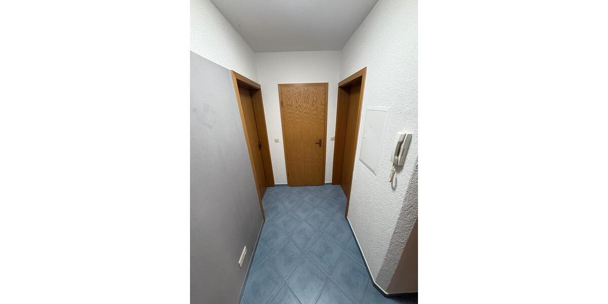 Erdgeschoßwohnung Zeitz - 1 Zimmer, 30 m&sup2;, 200&euro; | Angebot:26136842