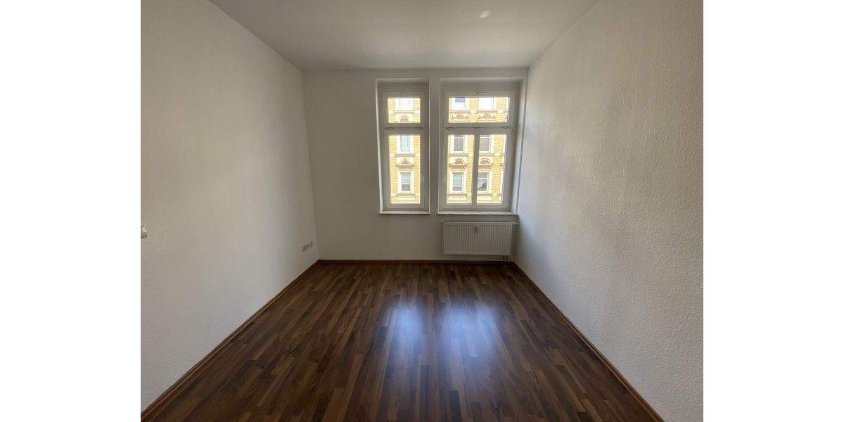 3R Whg. mit EBK in zentralter Lage - mit Ankleidezimmer & EBK 3 zimmer