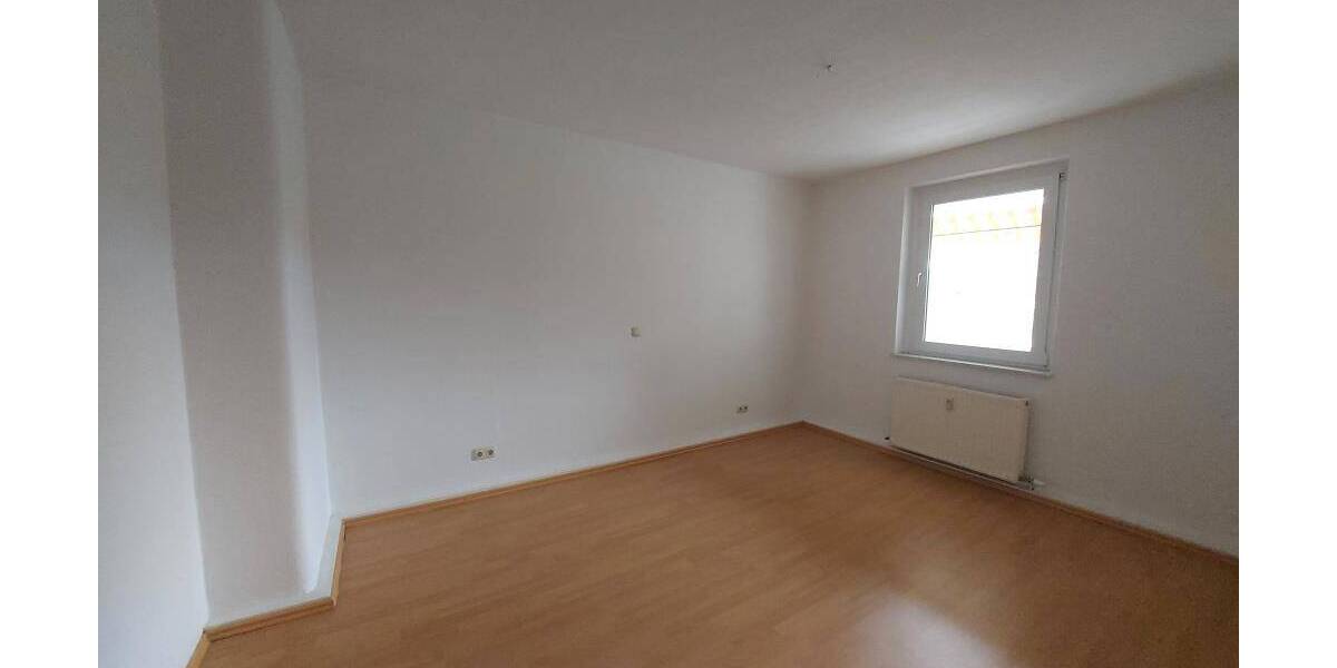 Etagenwohnung Gera Ostviertel - 3 Zimmer, 73 m&sup2;, 450&euro; | Angebot:26187404