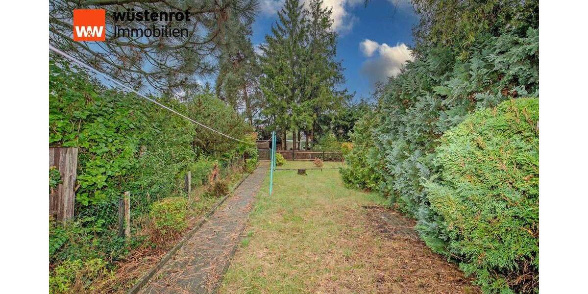 Charmantes Reihenmittelhaus mit großem Garten in ruhiger Wohnlage von Meuselwitz 4 zimmer