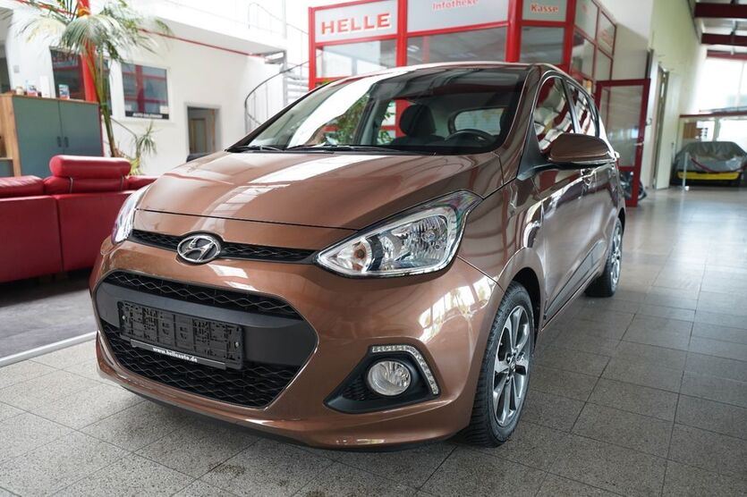Hyundai i10 12.105 km 9.990 € Gera 07552