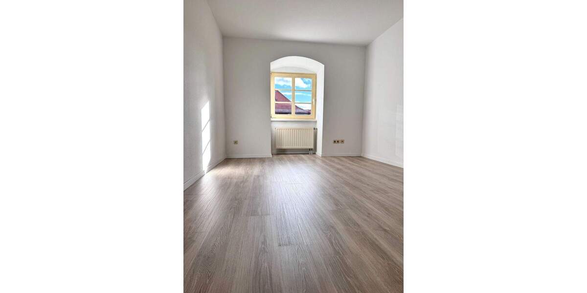 Etagenwohnung Gera Innenstadt - 4 Zimmer, 96 m&sup2;, 134.950&euro; | Angebot:25664629