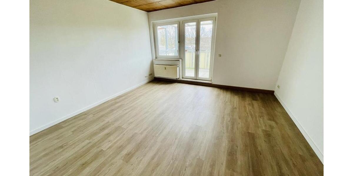 3 Raum Wohnung mit Ausblick & Balkon & Mietergarten in Gera-Untermhaus! - Etagenwohnung Gera Untermhaus | Angebot:26488806
