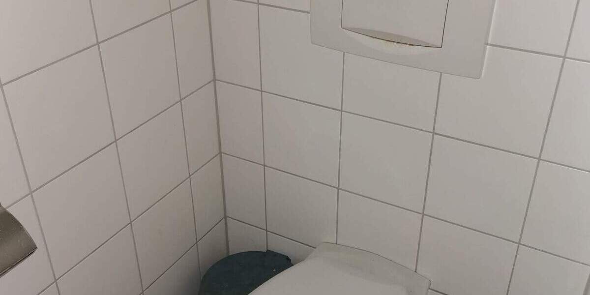 Büro - oder Ladenfläche im Zentrum Stadtrodas 2 zimmer