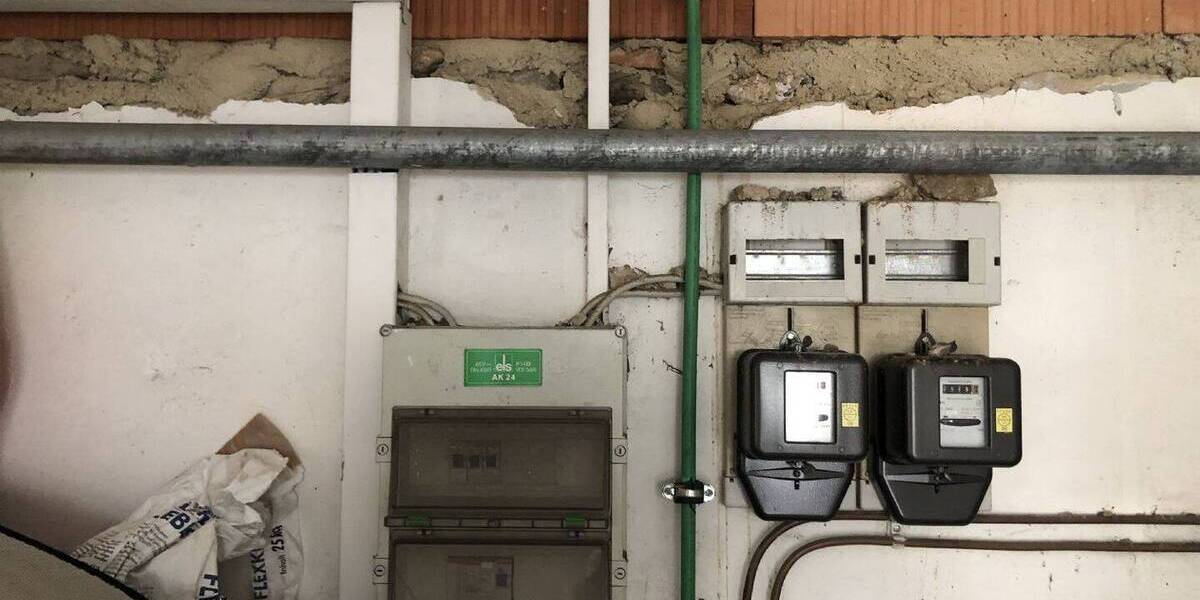 Denkmalgeschütztes Mehrfamilienhaus mit Gewerbeeinheit im Herzen von Weida 7 zimmer