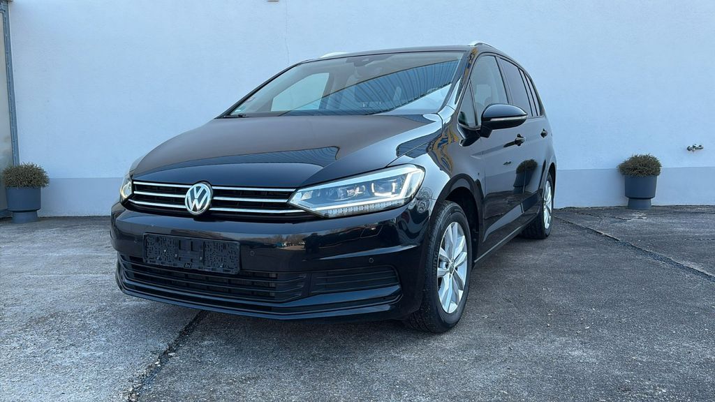 VW Touran 191.343 km 12.999 &euro; Gera 07546