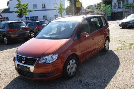 VW Touran 198.000 km 2.600 € Zwickau 08056
