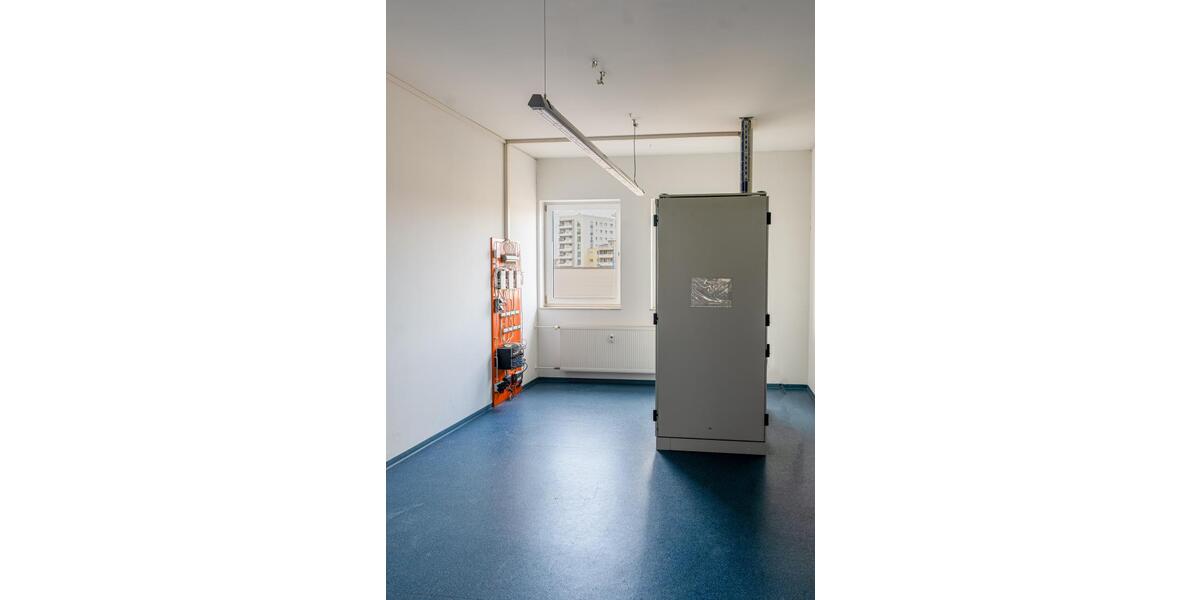 Bürogemeinschaft im Herzen von Gera! Moderne Büroräume mit Aufzug, Teeküche und Dachterrasse! - Gewerbeobjekt Gera | Angebot:26348791