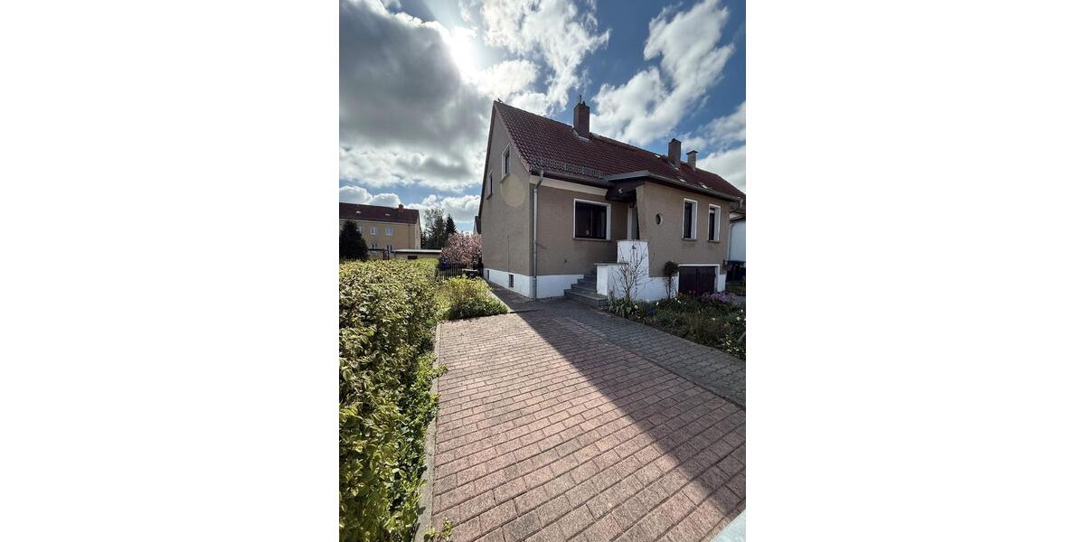 Doppelhaushälfte Gößnitz - 4 Zimmer, 95 m&sup2;, 159.000&euro; | Angebot:26477250