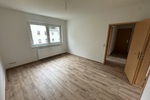 Neuer Fußboden und Wanne + Dusche! 2 Zimmer Wohnung in Langenberg - Etagenwohnung Gera Langenberg | Angebot:27040504