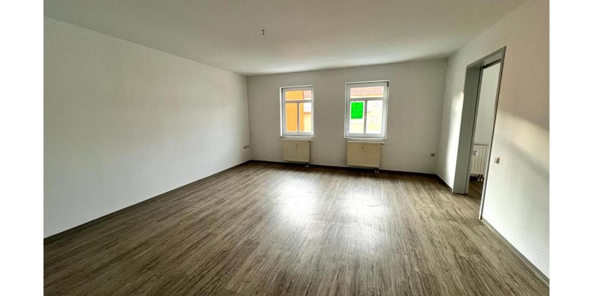 Barrierefreies Wohnen mit Aufzug im Zentrum von Weida! 3-Raum-EG-Wohnung mit Balkon! - Etagenwohnung Weida Liebsdorf | Angebot:26887891