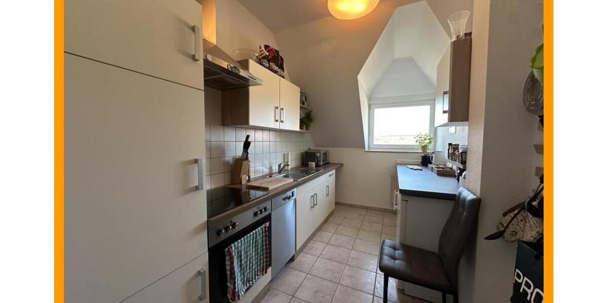 2 Raum DG-Wohnung - Bad mit Fenster, Wanne und Dusche - Dachgeschoßwohnung Gera Alt-Bieblach | Angebot:26233629