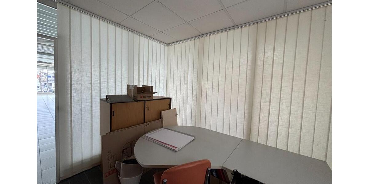 Showroom Bürofläche Ladenfläche mit Einzelbüros in Gera Co-Working Fläche zimmer