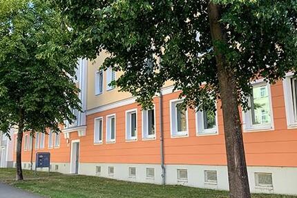 Wohnung Zeitz - 2 Zimmer, 52 m&sup2;, 330&euro; | Angebot:25327035