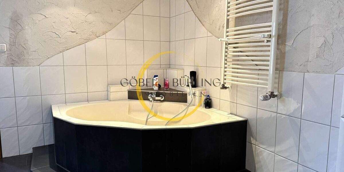 RESERVIERT - Wohnen mit Aussicht: Einfamilienhaus mit Terrasse und Blick auf die Osterburg 7 zimmer