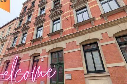 ++ wohnen im Herzen der Stadt - frisch renovierte 2-Raum Wohnung mit Balkon & Einbauküche ++