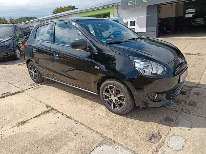 Mitsubishi Space Star 40.900 km 4.499 € Gera 07551