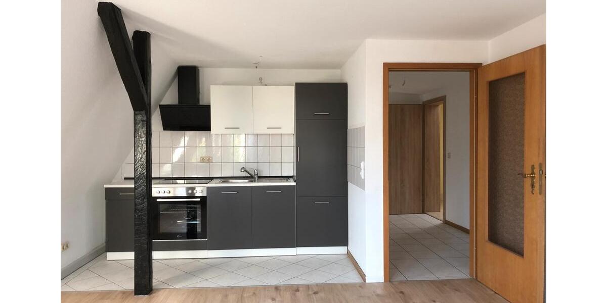 Dachgeschoßwohnung Gera - 1.5 Zimmer, 30 m&sup2;, 270&euro; | Angebot:26634660