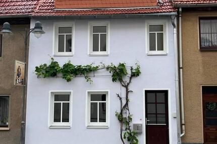 Haus Bürgel - 5 Zimmer, 120 m&sup2;, 250.000&euro; | Angebot:21549857