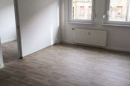 Wohnung Gera Ostviertel - 2 Zimmer, 54 m&sup2;, 320&euro; | Angebot:25601544