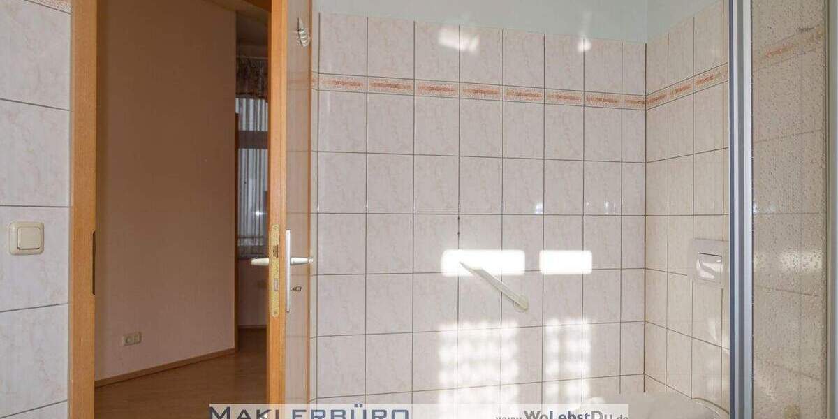 Etagenwohnung Greiz Irchwitz - 2 Zimmer, 68 m&sup2;, 480&euro; | Angebot:26513271