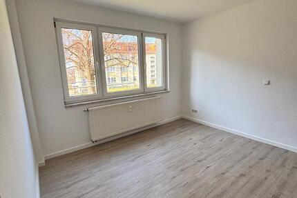 Wohnung Gera Debschwitz - 2 Zimmer, 48 m&sup2;, 450&euro; | Angebot:26338478