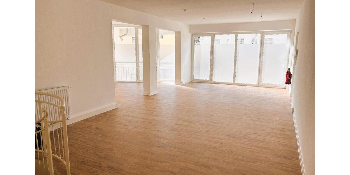 Maisonettenwohnung Gera Debschwitz - 2 Zimmer, 121 m&sup2;, 595&euro; | Angebot:26301164