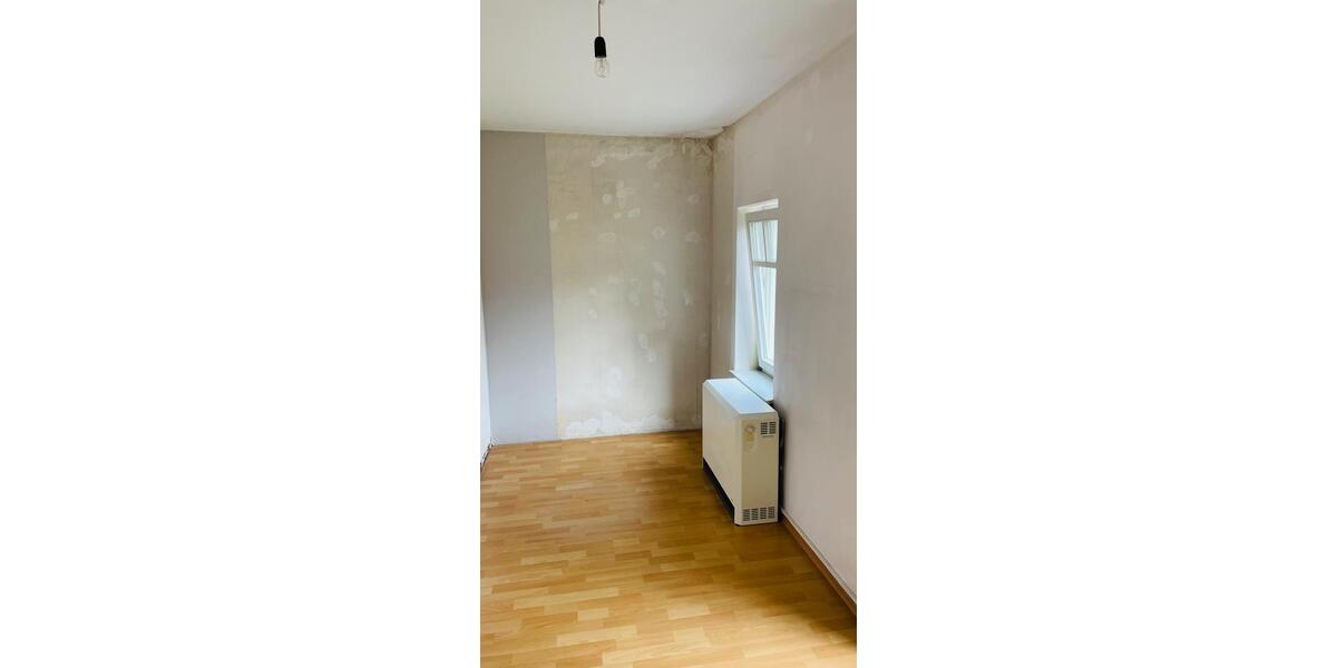 Erdgeschoßwohnung Weida - 3 Zimmer, 68 m&sup2;, 35.000&euro; | Angebot:27188462