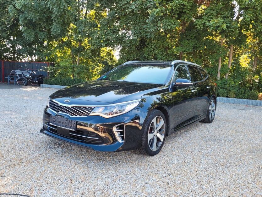 Kia Optima 135.337 km 15.980 € Zwickau 08056