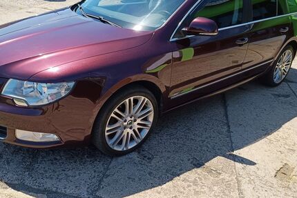 Skoda Superb 165.000 km 6.998 &euro; Gera 07551
