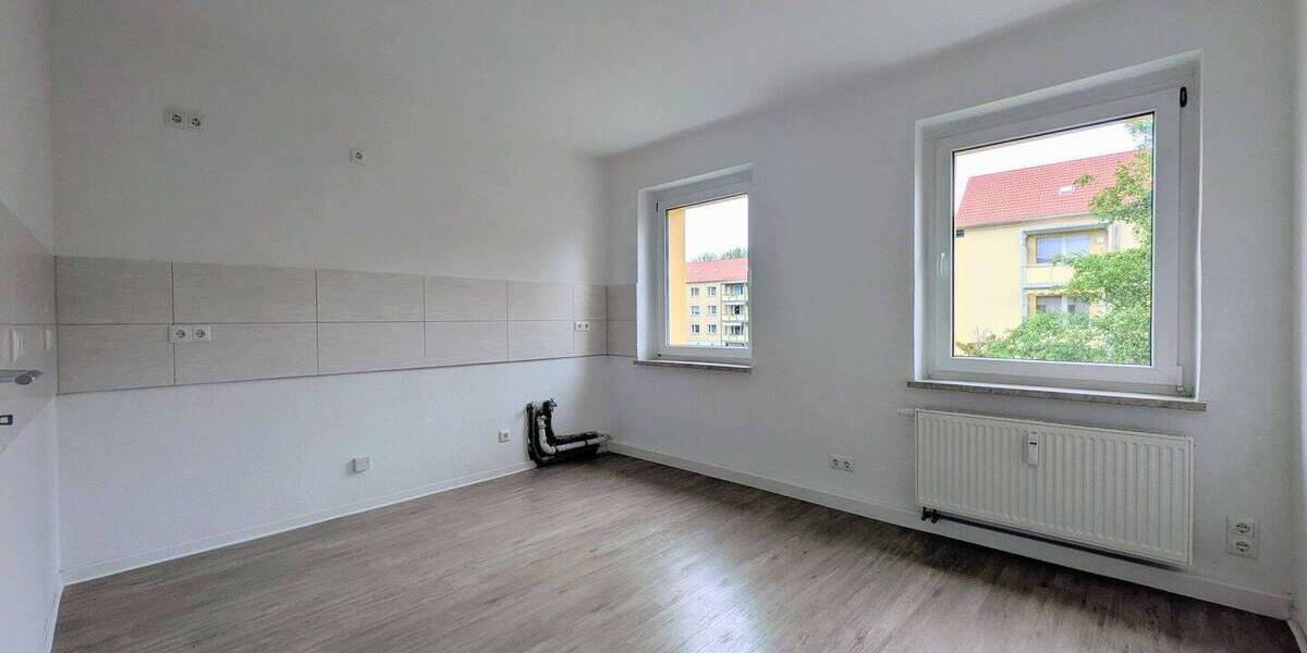 Etagenwohnung Gera Bieblach - 4 Zimmer, 109 m&sup2;, 860&euro; | Angebot:26858988
