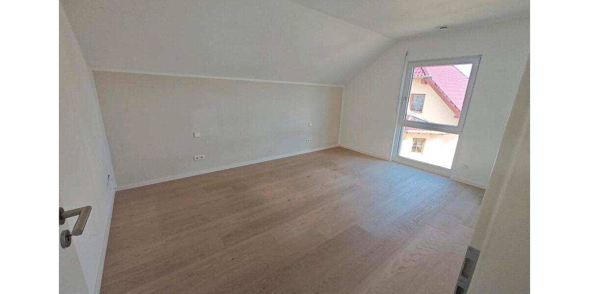 Einfamilienhaus Rositz - 3 Zimmer, 108 m&sup2;, 300.000&euro; | Angebot:26180419