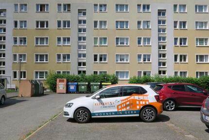 Komplett sanierte Wohnung im Grünen West-Balkon Tageslichtbad mit Wanne Ruhige Lage! zimmer