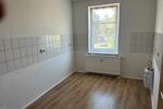 Etagenwohnung Crimmitschau - 4 Zimmer, 100 m&sup2;, 520&euro; | Angebot:24469695