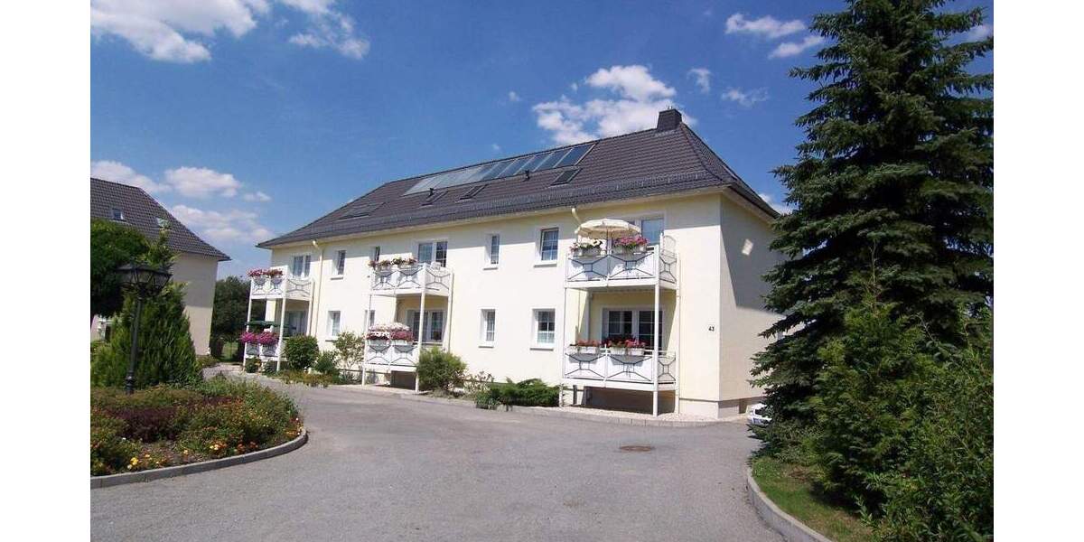 Etagenwohnung Crimmitschau - 3 Zimmer, 62 m&sup2;, 434&euro; | Angebot:26744285