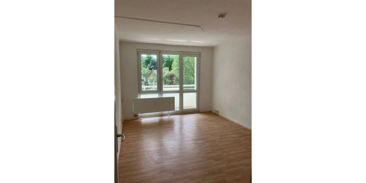 Etagenwohnung Gera Lusan - 3 Zimmer, 58 m&sup2;, 370&euro; | Angebot:26804985