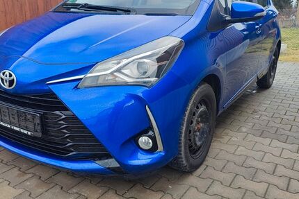 Toyota Yaris 33.500 km 12.690 &euro; Spora 06729