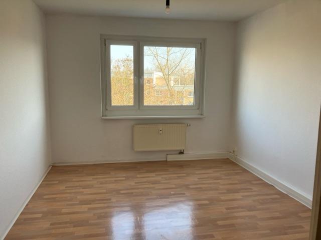 Etagenwohnung Gera Lusan - 2 Zimmer, 55 m&sup2;, 310&euro; | Angebot:25349927