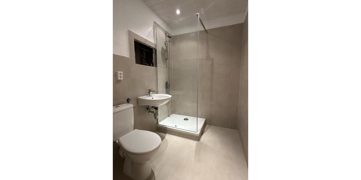 Etagenwohnung Gera Lusan - 1.5 Zimmer, 52 m&sup2;, 310&euro; | Angebot:26461093