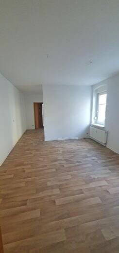 Eine schöne 2-Raum-Wohnung im Zentrum von Schmölln