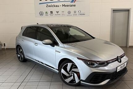 VW Golf 23.766 km 35.990 &euro; Meerane 08393