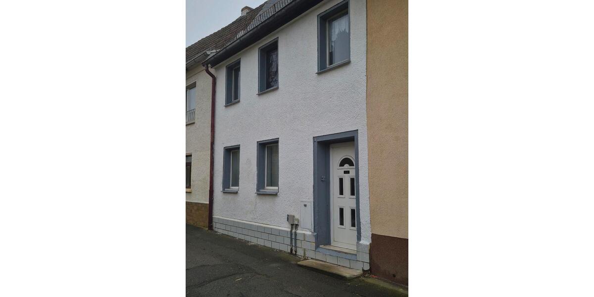 Reihenhaus Gera Bieblach-Ost - 4 Zimmer, 120 m&sup2;, 50.000&euro; | Angebot:25294253