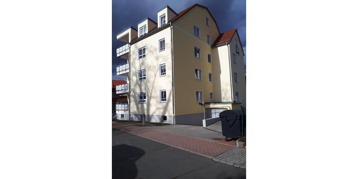 Dachgeschoßwohnung Neustadt an der Orla - 2 Zimmer, 53 m&sup2;, 390&euro; | Angebot:24472345