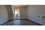 Dachgeschoßwohnung Gößnitz - 5 Zimmer, 98 m&sup2;, 585&euro; | Angebot:26479812