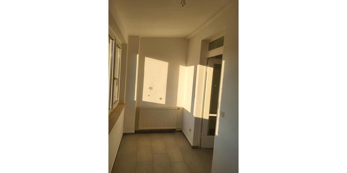 Etagenwohnung Gera Alt-Bieblach - 4 Zimmer, 100 m&sup2;, 646&euro; | Angebot:26698307